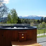 Апартаменты Sosnowa Prowincja W Szklarskiej Porebie. Gorski Z Jacuzzi I Sauna.